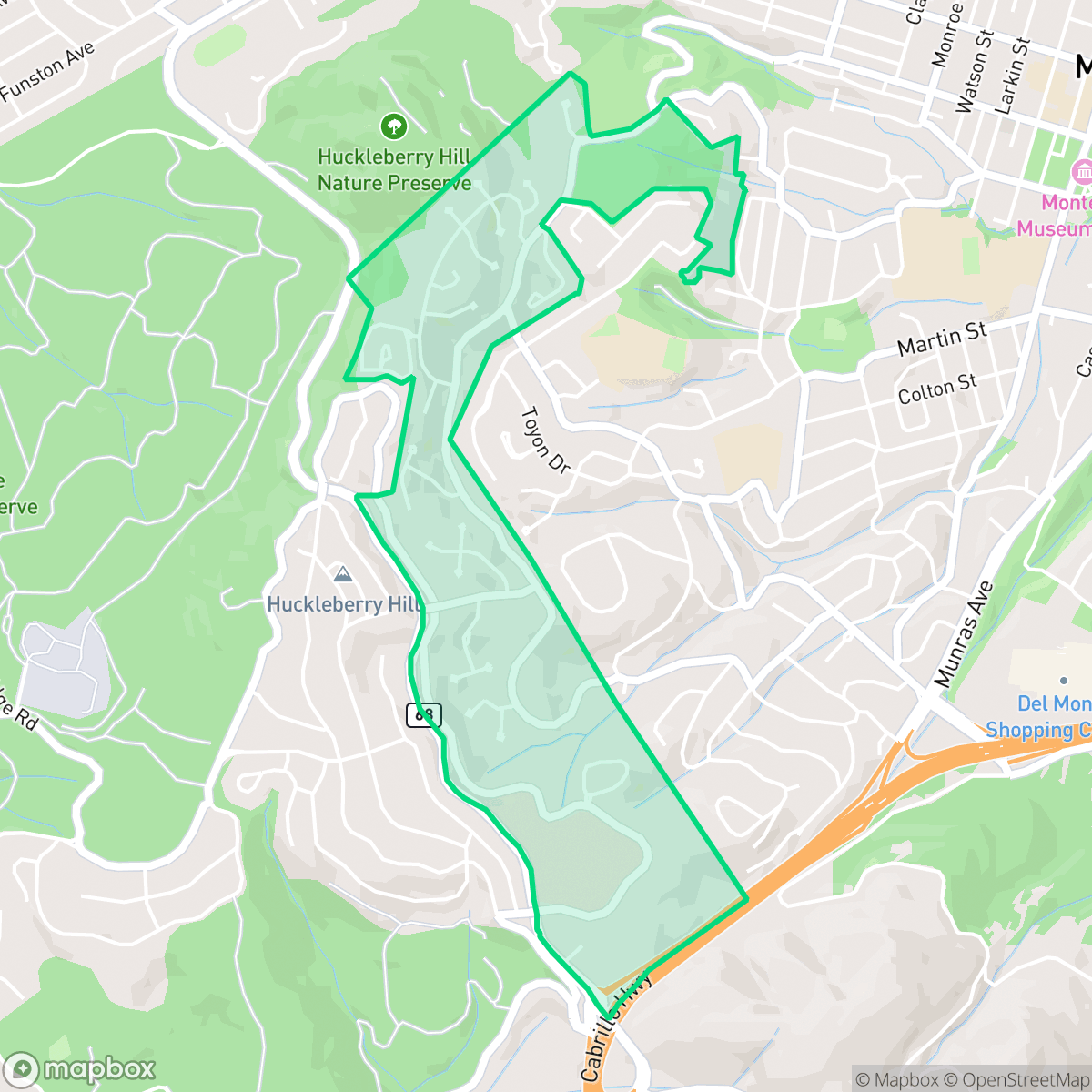 Map showing the location of Skyline Forest, Monterey, CA